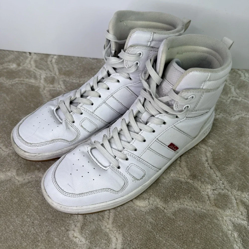 Levi's White High Top Sneakers‎ Size 8.5 Men's Shoes Preowned